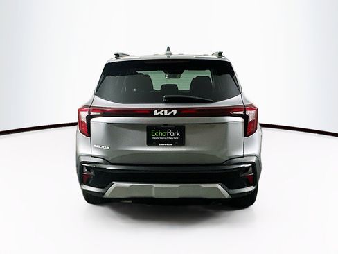 Used 2025 Kia Seltos S image 7