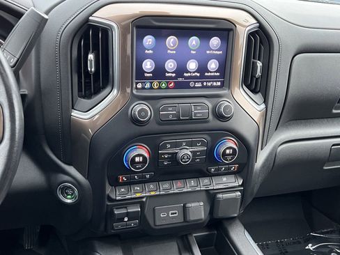 Used 2020 Chevrolet Silverado 1500 High Country w/ Technology Package image 27