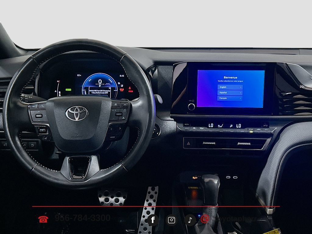 Used 2025 Toyota Camry SE w/ Convenience Package FWD image 20