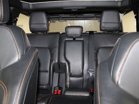 Used 2024 Ford Bronco Badlands image 37