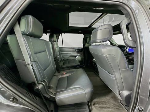 Certified 2024 Toyota Sequoia Platinum AWD/4WD image 29