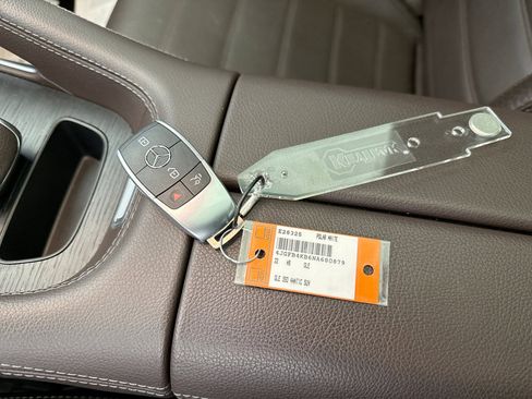 Used 2022 Mercedes-Benz GLE 350 4MATIC image 12