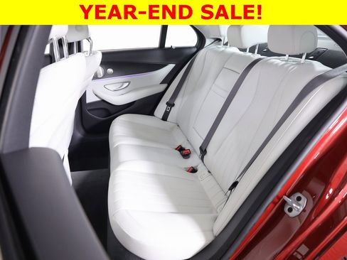 Certified 2022 Mercedes-Benz E 350 4MATIC Sedan image 38