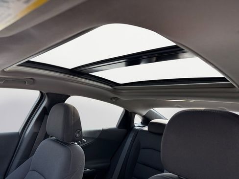 Used 2022 Chevrolet Malibu LT image 17