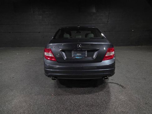 Used 2011 Mercedes-Benz C 300 Sedan image 4