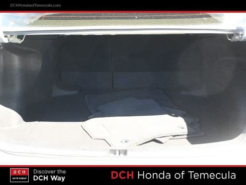 Used 2021 Toyota Corolla LE FWD image 23
