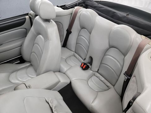 Used 2005 Jaguar XK8 Convertible RWD image 14