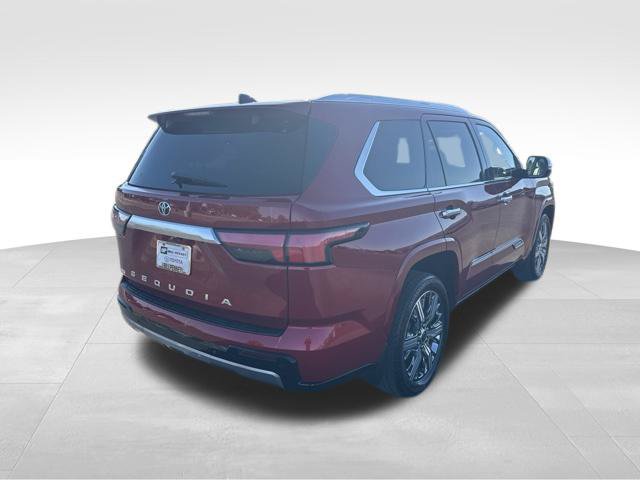 Used 2023 Toyota Sequoia Capstone AWD/4WD image 5