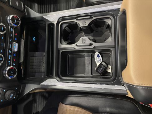 Certified 2024 Ford F350 Lariat image 19