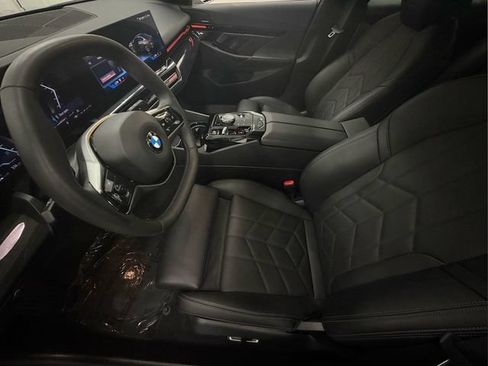 Used 2026 BMW 530i RWD image 14