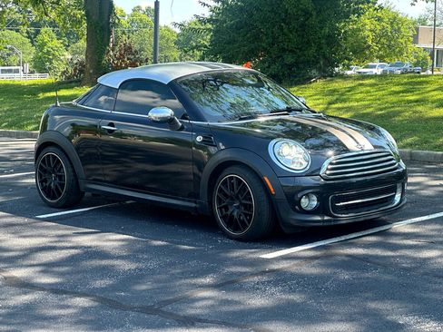 Used 2012 MINI Cooper Coupe image 1