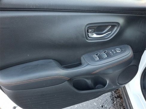 Used 2024 Honda HR-V Sport image 12