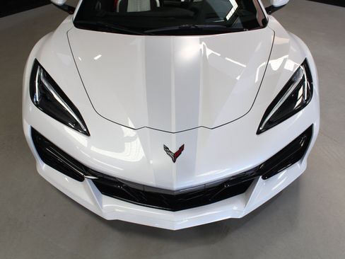 Used 2023 Chevrolet Corvette Z06 RWD image 10