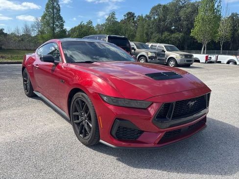 Used 2024 Ford Mustang GT Premium image 3