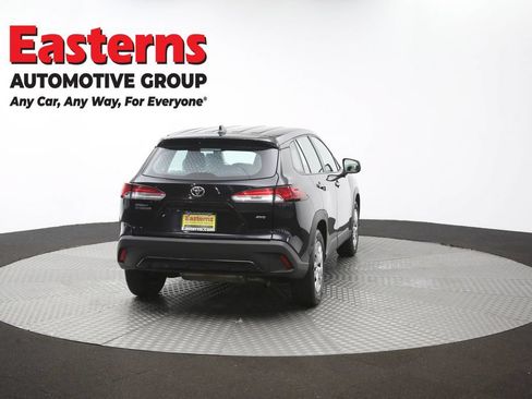 Used 2024 Toyota Corolla Cross L AWD/4WD image 37