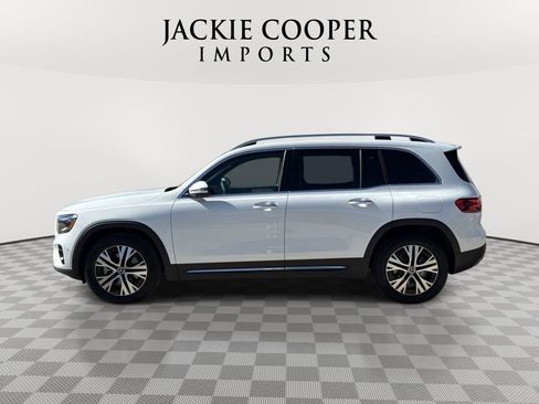 New 2026 Mercedes-Benz GLB 250 image 2