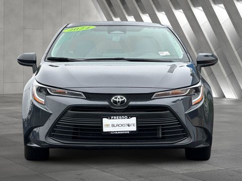 Used 2024 Toyota Corolla LE image 9