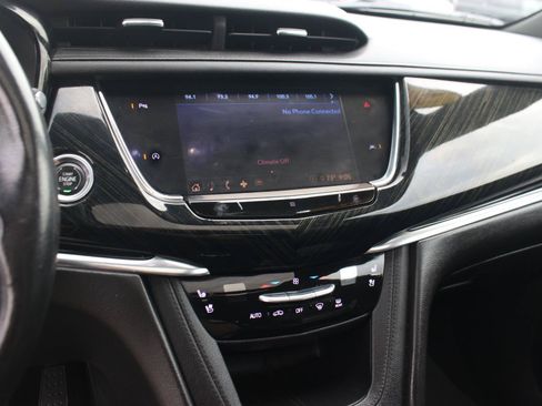 Used 2020 Cadillac XT6 Premium Luxury AWD/4WD image 22