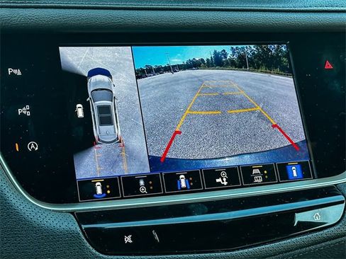 Used 2022 Cadillac XT5 Sportv w/ Technology Package image 21