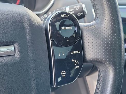 Used 2020 Land Rover Range Rover Sport HSE image 27