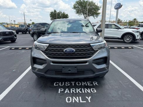 Certified 2021 Ford Explorer 2WD image 2