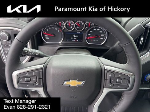 Used 2022 Chevrolet Silverado 1500 LT image 31