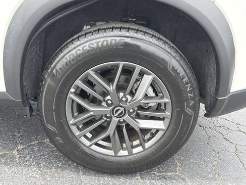 Certified 2022 Nissan Rogue S FWD image 30