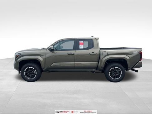 New 2026 Toyota Tacoma TRD Sport AWD/4WD image 2