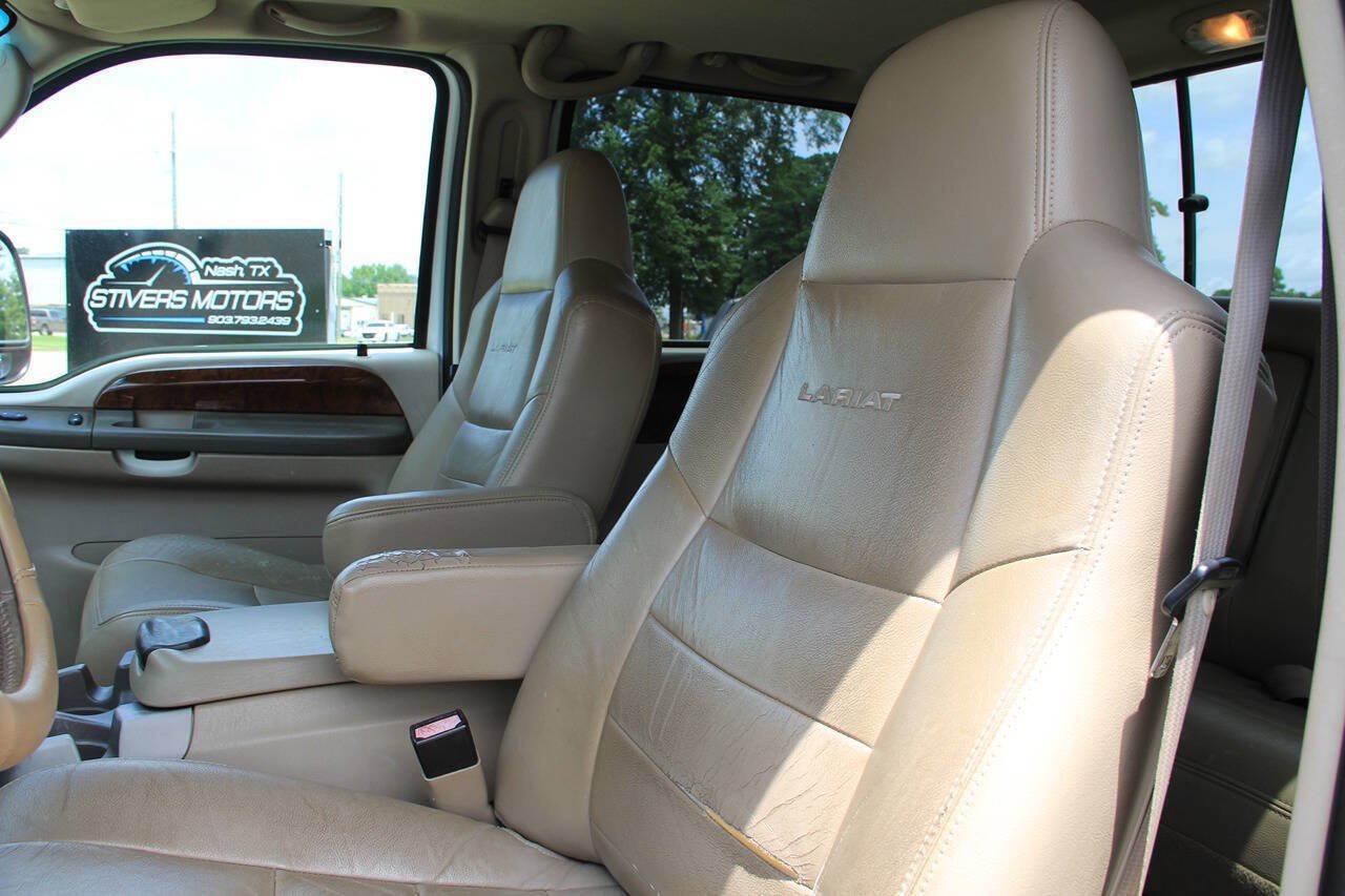 Used 2003 Ford F350 Lariat AWD/4WD image 23