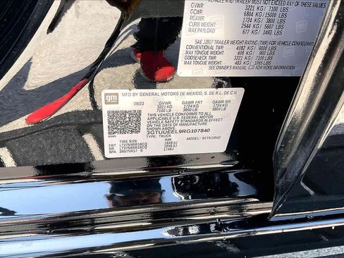 Certified 2024 GMC Sierra 1500 AT4 w/ AT4 Premium Package AWD/4WD image 34