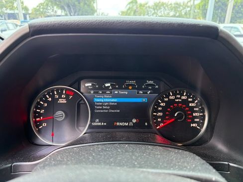 Used 2018 Ford F150 Raptor w/ Equipment Group 802A Luxury AWD/4WD image 6