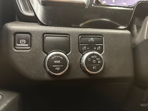 Used 2024 GMC Sierra 1500 Elevation RWD image 22