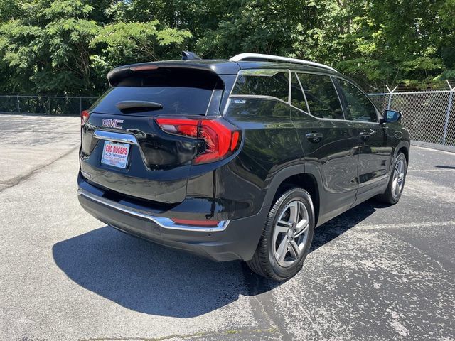 Used 2019 GMC Terrain SLT w/ Preferred Package FWD image 3
