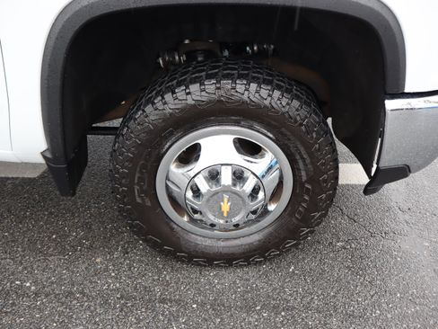 Used 2025 Chevrolet Silverado 3500 LT w/ All Star Edition AWD/4WD image 36