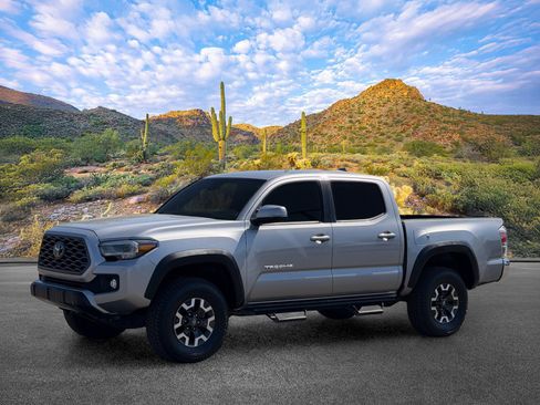 Used 2021 Toyota Tacoma TRD Off-Road RWD image 9