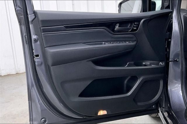 Certified 2025 Honda Odyssey Touring image 21