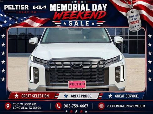 Used 2023 Hyundai Palisade Limited w/ Cargo Package FWD image 2