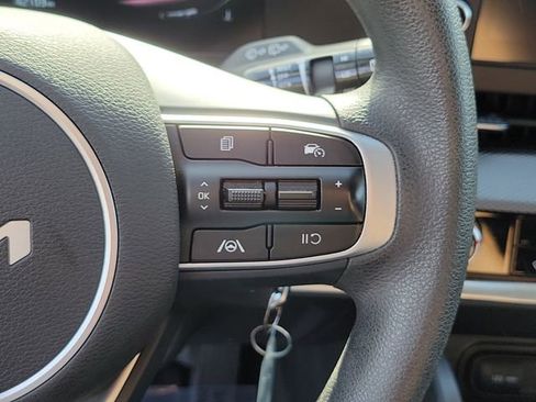 Used 2023 Kia Sportage LX FWD image 24