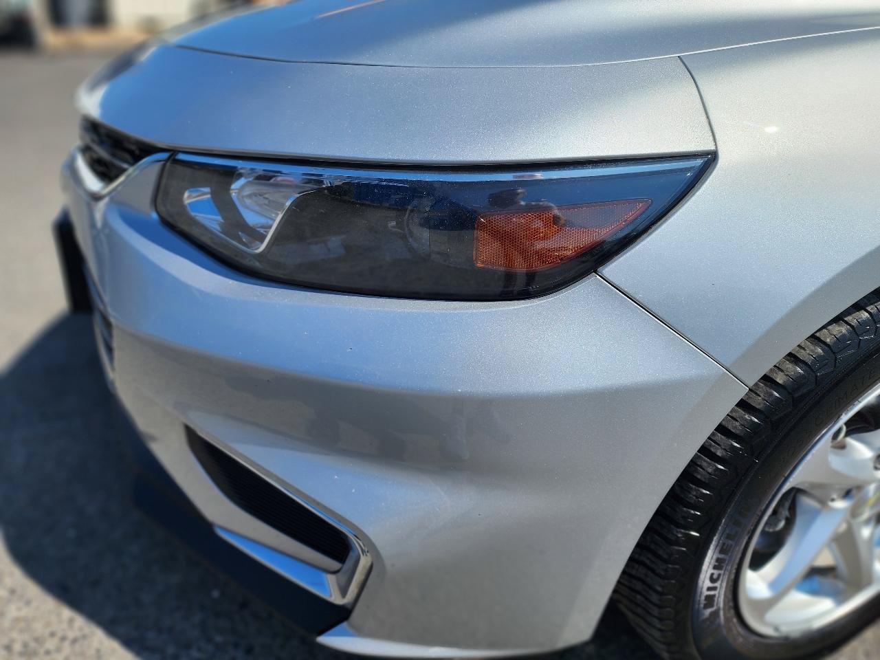 Used 2018 Chevrolet Malibu LS FWD image 29