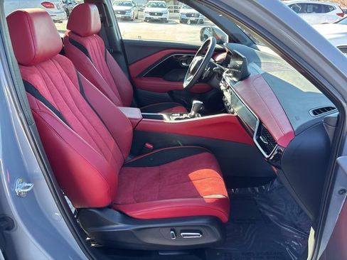 Used 2025 Acura ADX A-Spec image 10