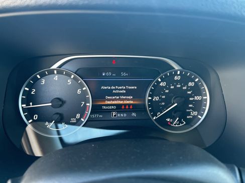 Used 2024 Nissan Frontier SL image 34