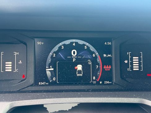 Used 2026 Toyota Tacoma SR5 AWD/4WD image 27