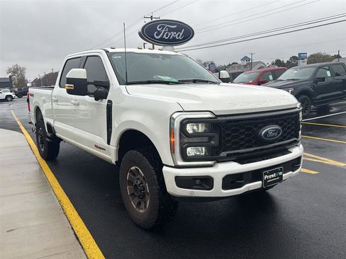 Used 2023 Ford F250 Lariat w/ Lariat Ultimate Package image 5