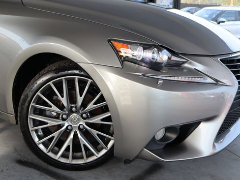 Used 2014 Lexus IS 250 AWD image 4