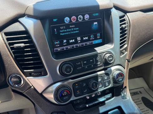 Used 2017 Chevrolet Tahoe LT w/ Luxury Package RWD image 18