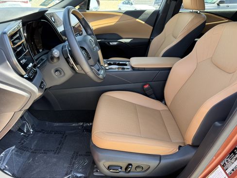 Certified 2025 Lexus RX 350 Premium w/ Accessory Package (K3) FWD image 19