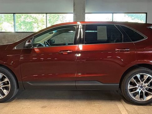 Used 2016 Ford Edge Titanium w/ Equipment Group 302A AWD/4WD image 2