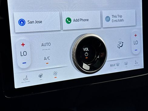 Used 2025 Ford Mustang Mach-E Premium w/ Sport Appearance Package image 20