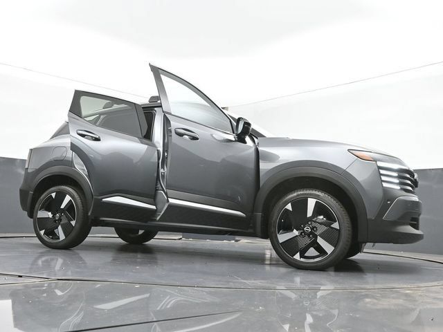New 2026 Nissan Kicks SR FWD image 49