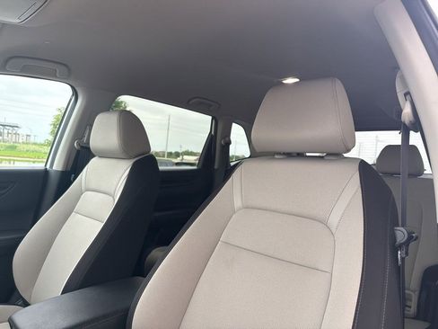 Certified 2025 Honda CR-V LX image 7